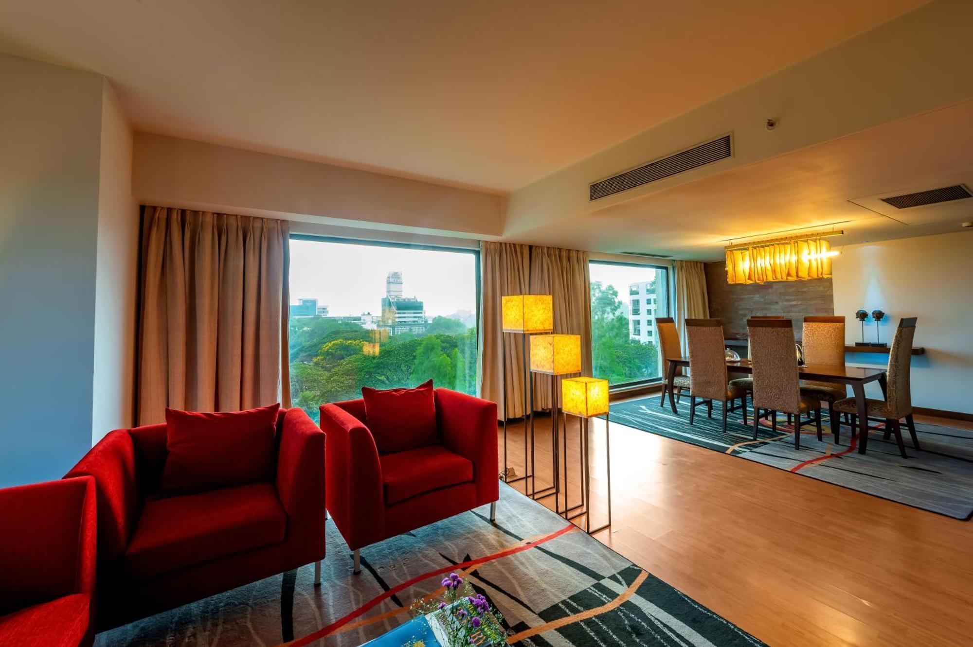 O Hotel פונה מראה חיצוני תמונה Suite at the Taj Bengal